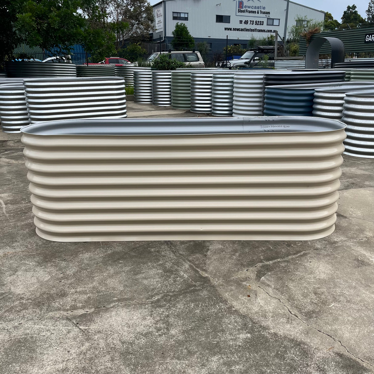 2000 x 650 x 635 Slimline Garden Bed