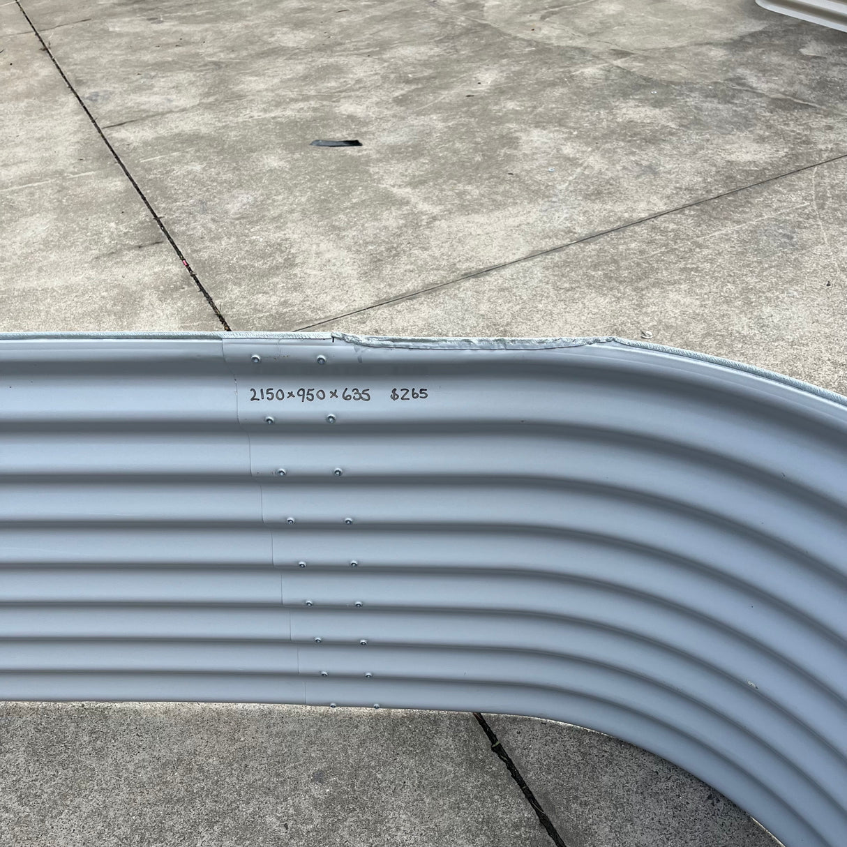 2150 x 950 x 635 Slimline Garden Bed