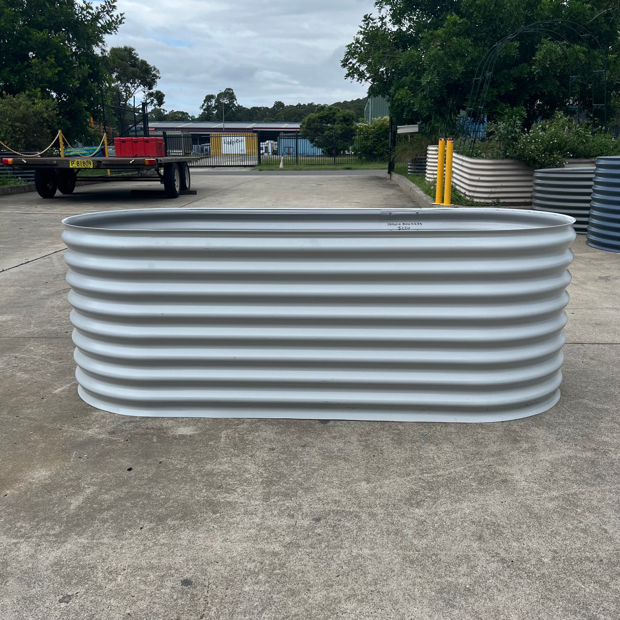 1850 x 800 x 810 Slimline Garden Bed