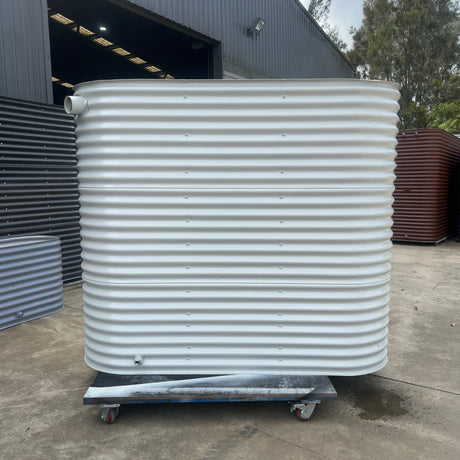 3,018 Litre Slimline Water Tank