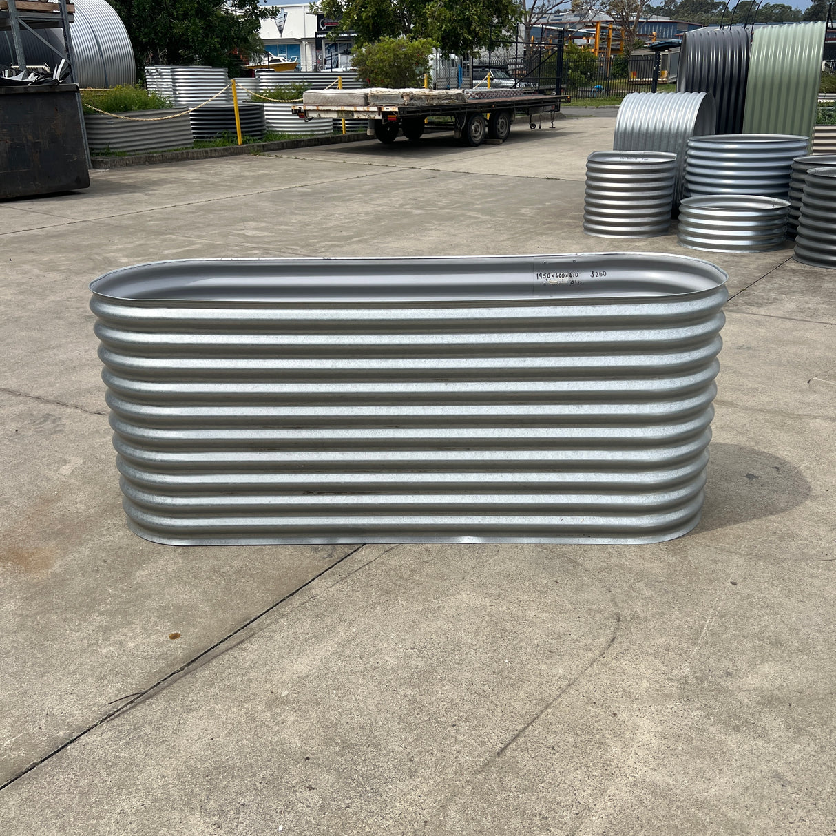 1950 x 600 x 810 Slimline Garden Bed