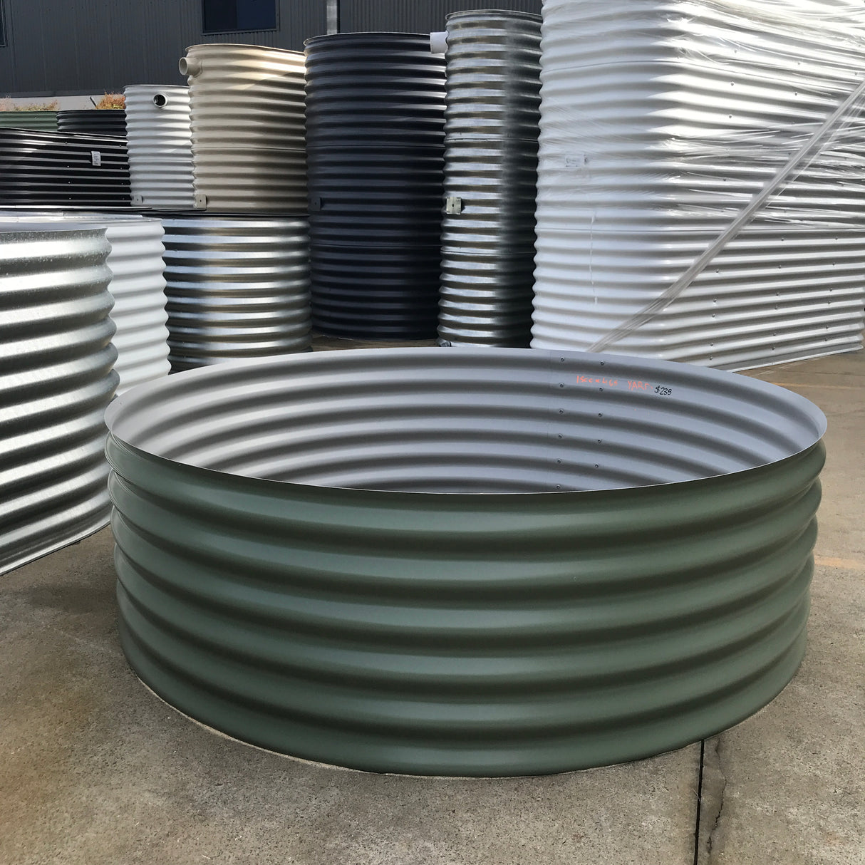 1500 x 450 Round Garden Bed